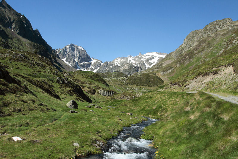 Refuge d'IlhÃ©ou